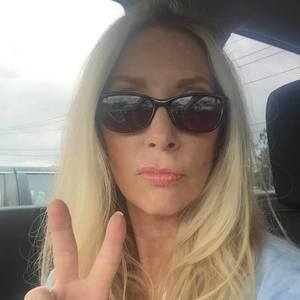 Meet your Posher, Diane